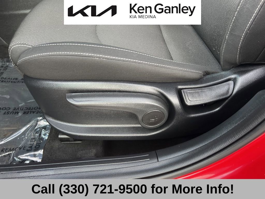 Certified 2023 Kia Forte LXS w/ LXS Technology Package image 29