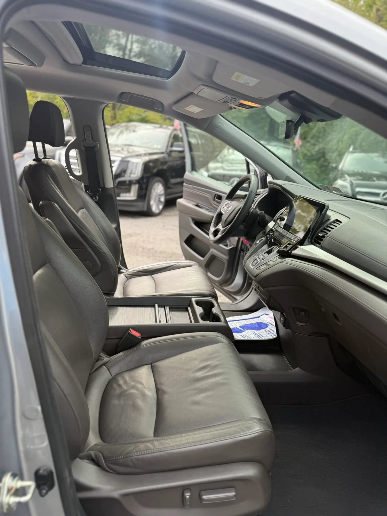 Used 2018 Honda Odyssey Touring image 14