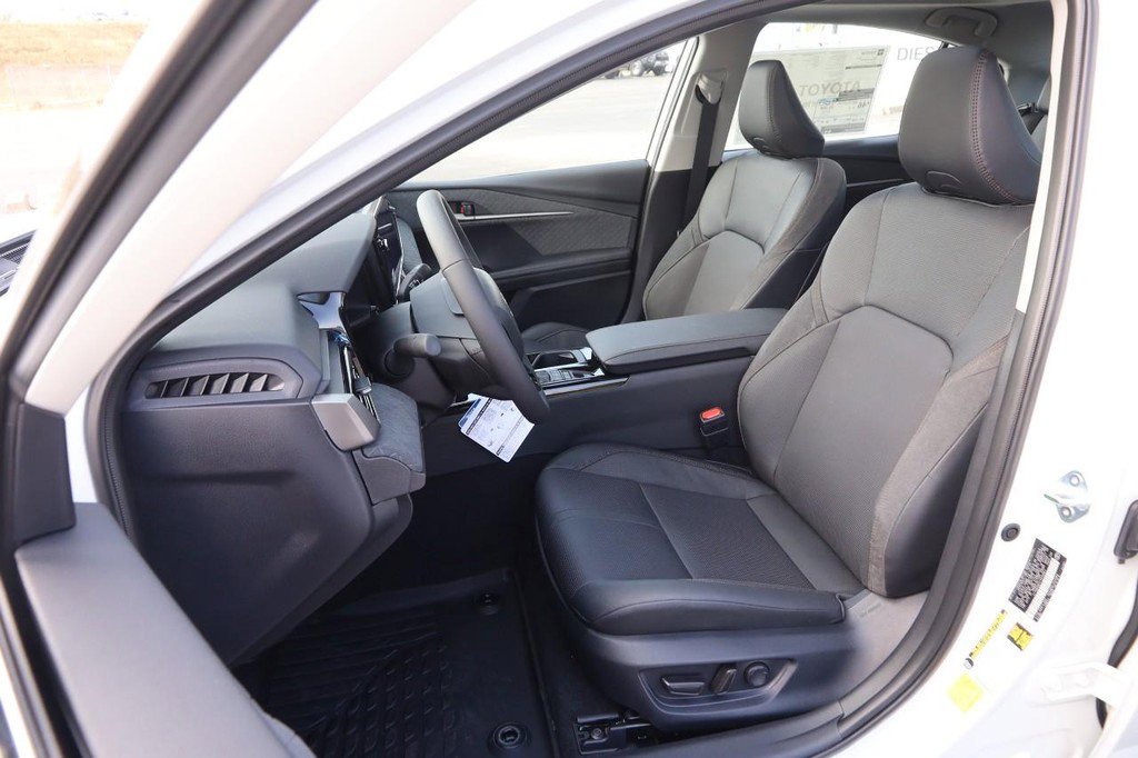 New 2026 Toyota Camry XLE image 9