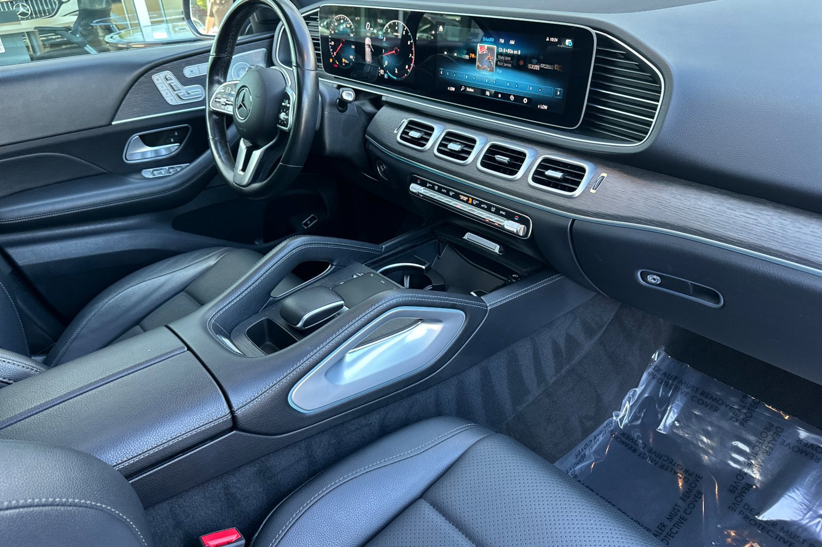 Certified 2022 Mercedes-Benz GLE 350 4MATIC w/ Premium Package image 16