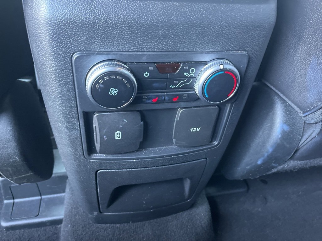 Used 2023 Ford Explorer Limited image 16
