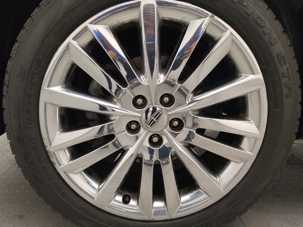 Used 2014 Lincoln MKX AWD w/ Equipment Group 101A image 31