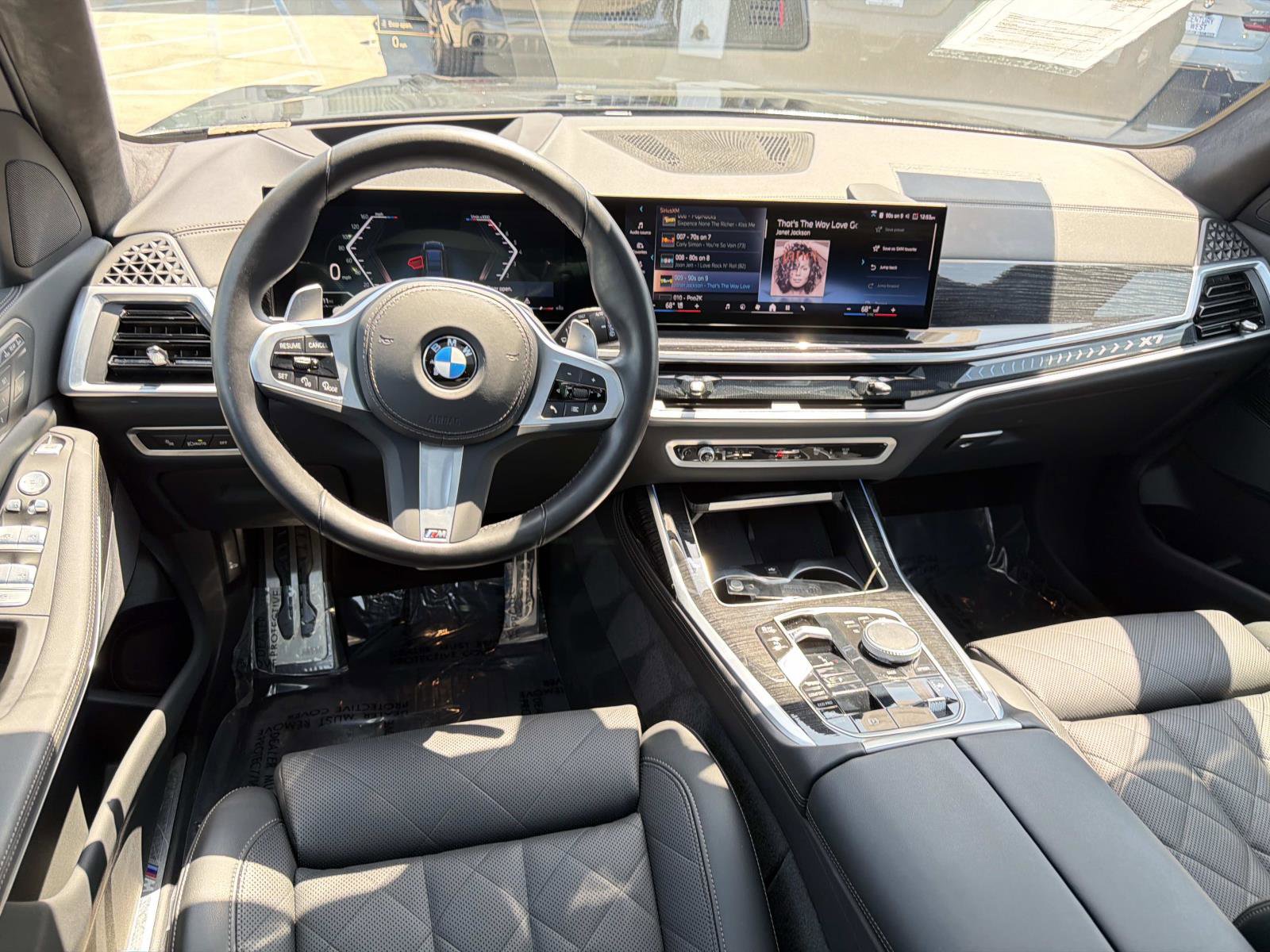 Certified 2024 BMW X7 xDrive40i w/ M Sport Package AWD/4WD image 8