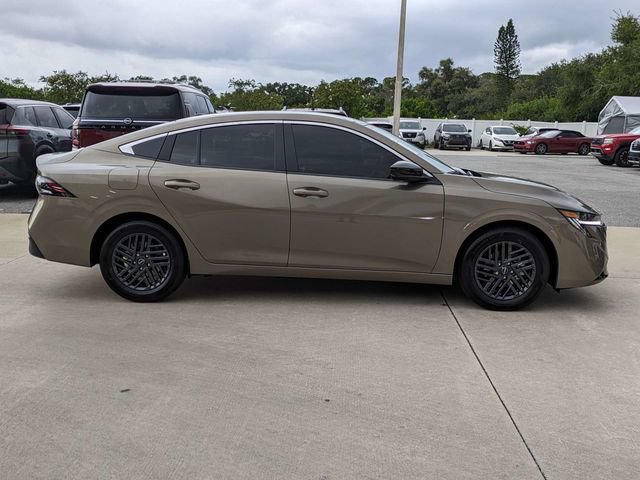 New 2026 Nissan Sentra SV w/ SV Convenience Package FWD image 4