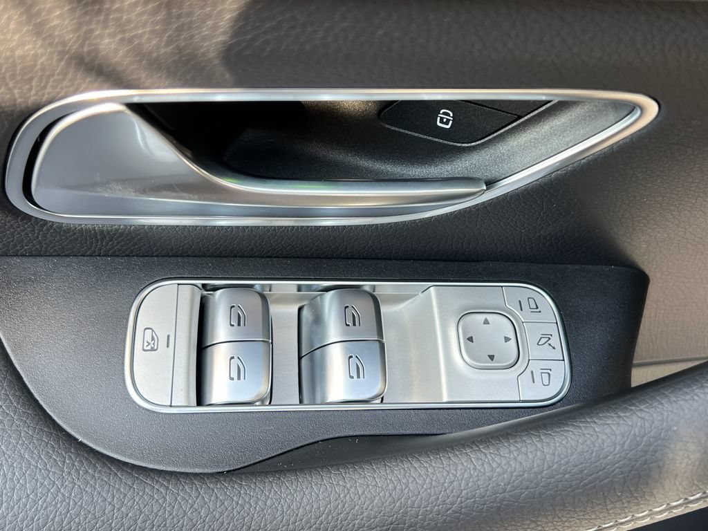 New 2026 Mercedes-Benz GLS 450 4MATIC image 11