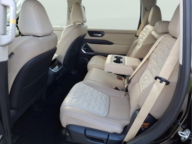 New 2027 Nissan Armada Platinum Reserve AWD/4WD image 29