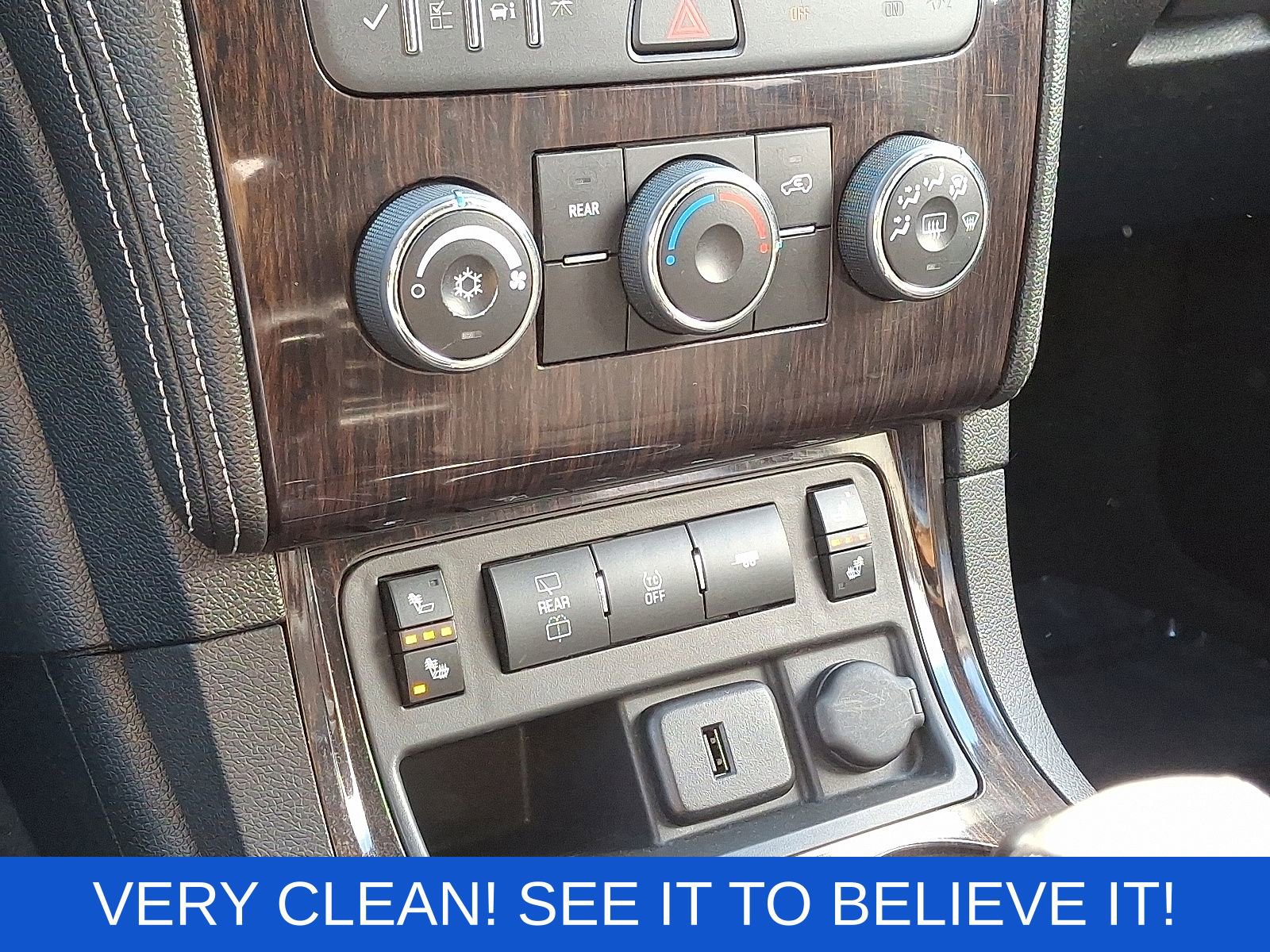 Used 2017 Chevrolet Traverse LT w/ Style and Technology Package image 18