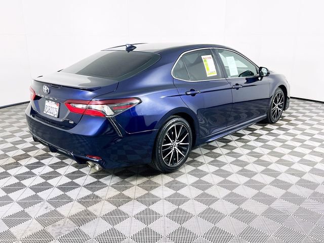 Used 2021 Toyota Camry SE FWD image 7