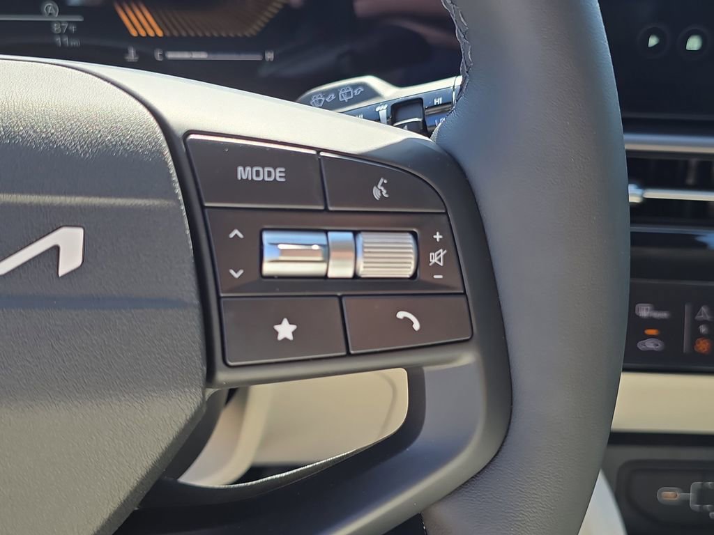 New 2026 Kia Sportage EX image 31