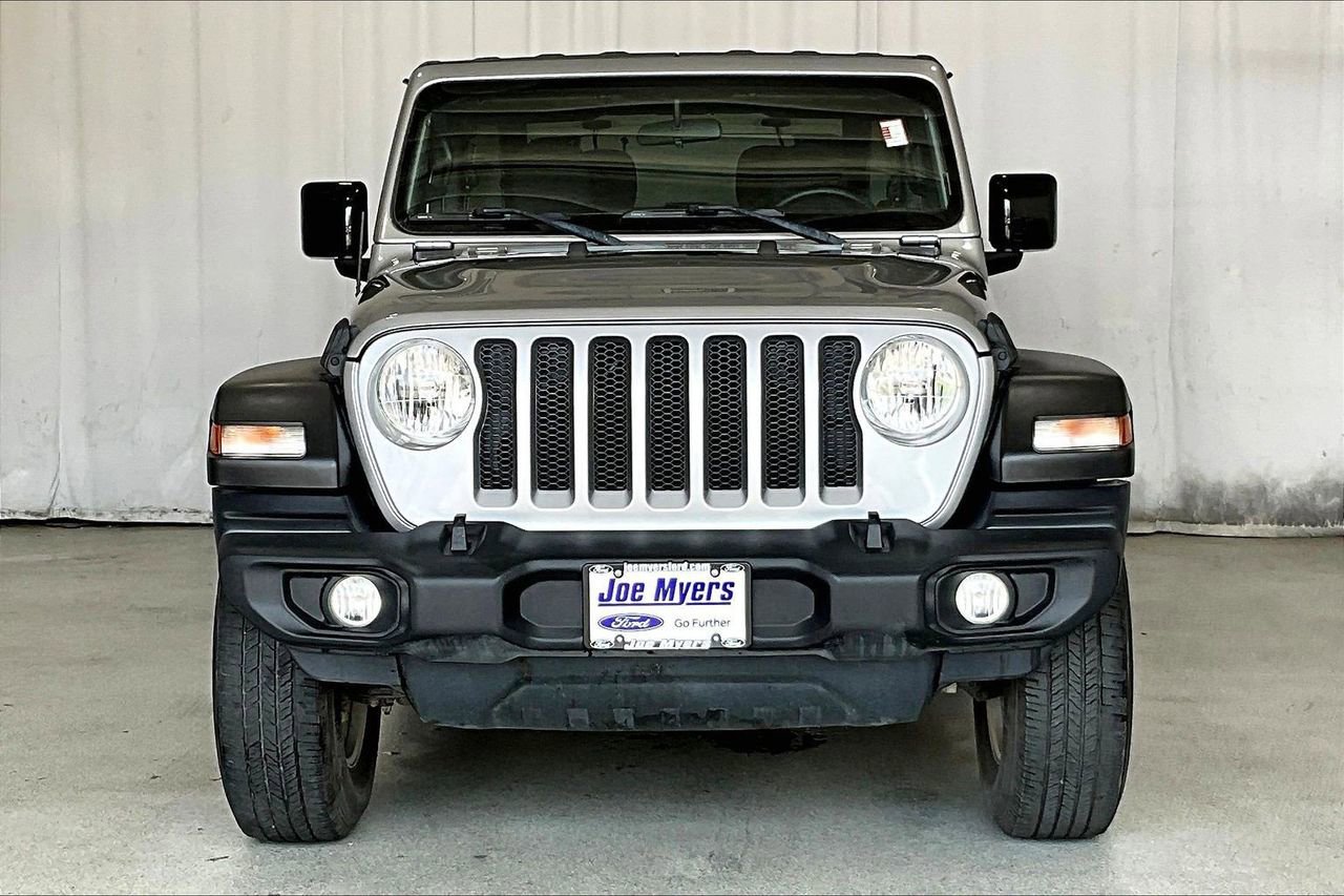 Used 2020 Jeep Wrangler Sport image 2