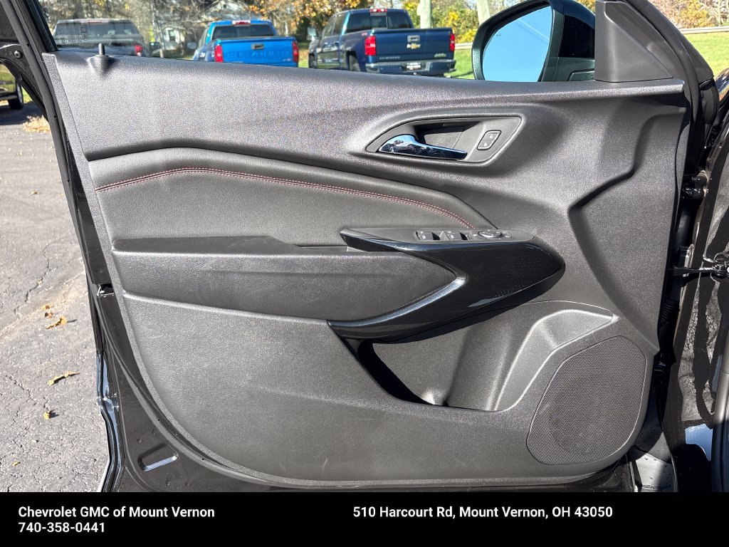 New 2026 Chevrolet Trax RS w/ Driver Confidence Package FWD image 13
