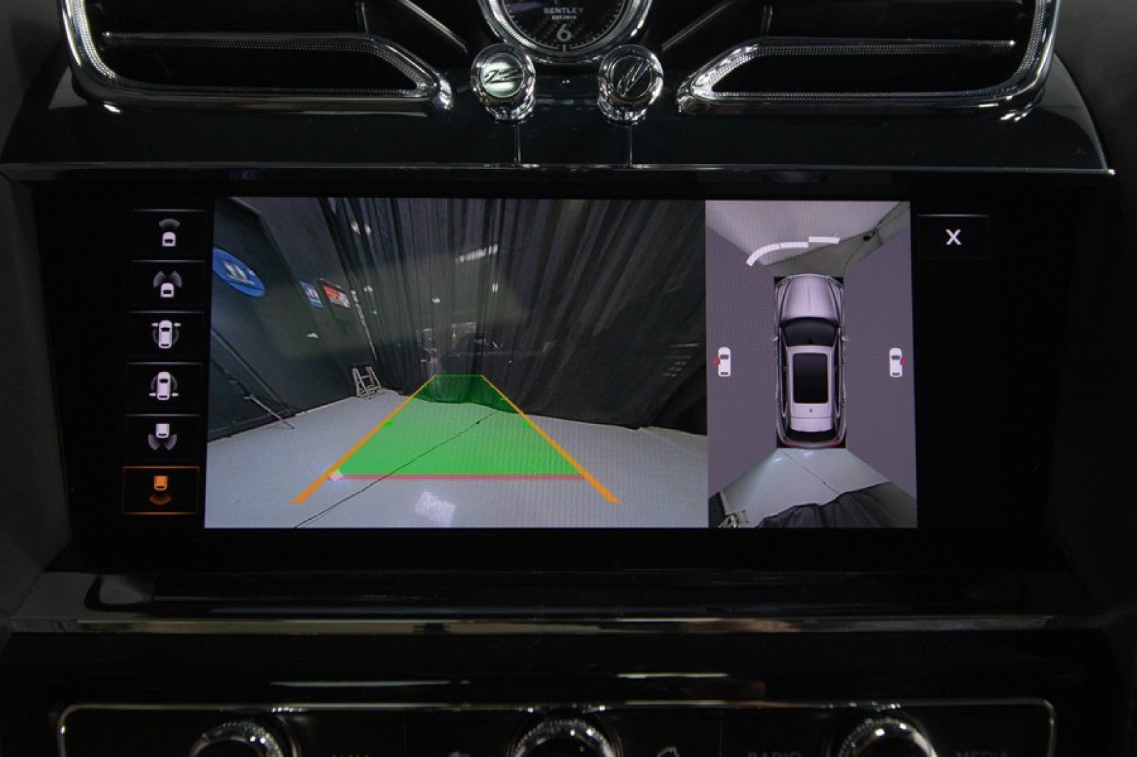 Used 2023 Bentley Bentayga Speed image 44