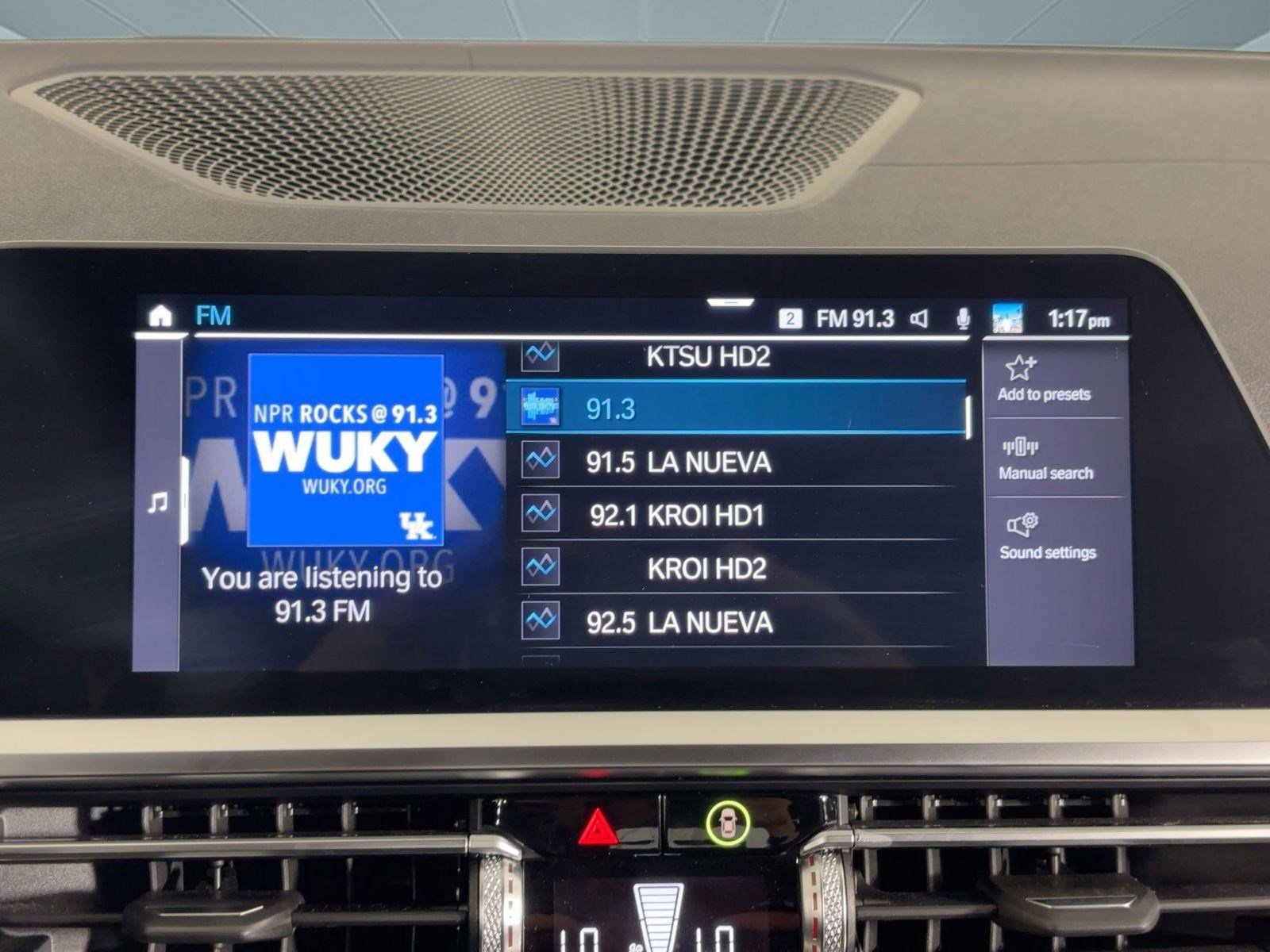 Used 2021 BMW 330e xDrive w/ M Sport Package image 21