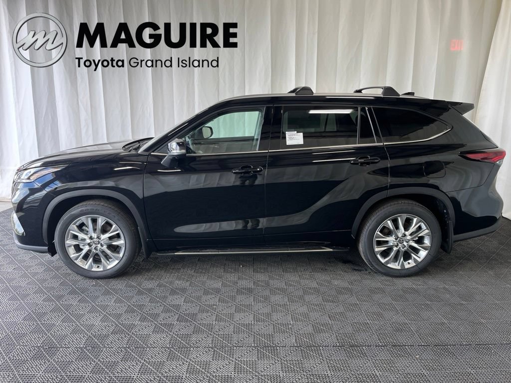 New 2026 Toyota Highlander Limited AWD/4WD image 26
