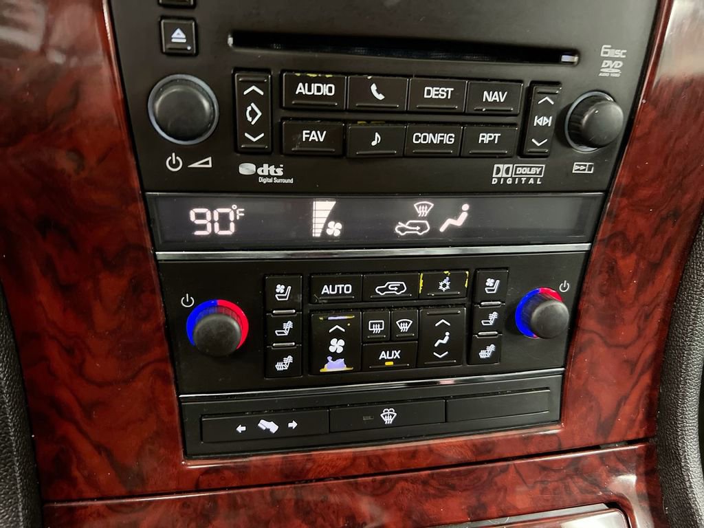Used 2007 Cadillac Escalade AWD w/ Information Package image 16