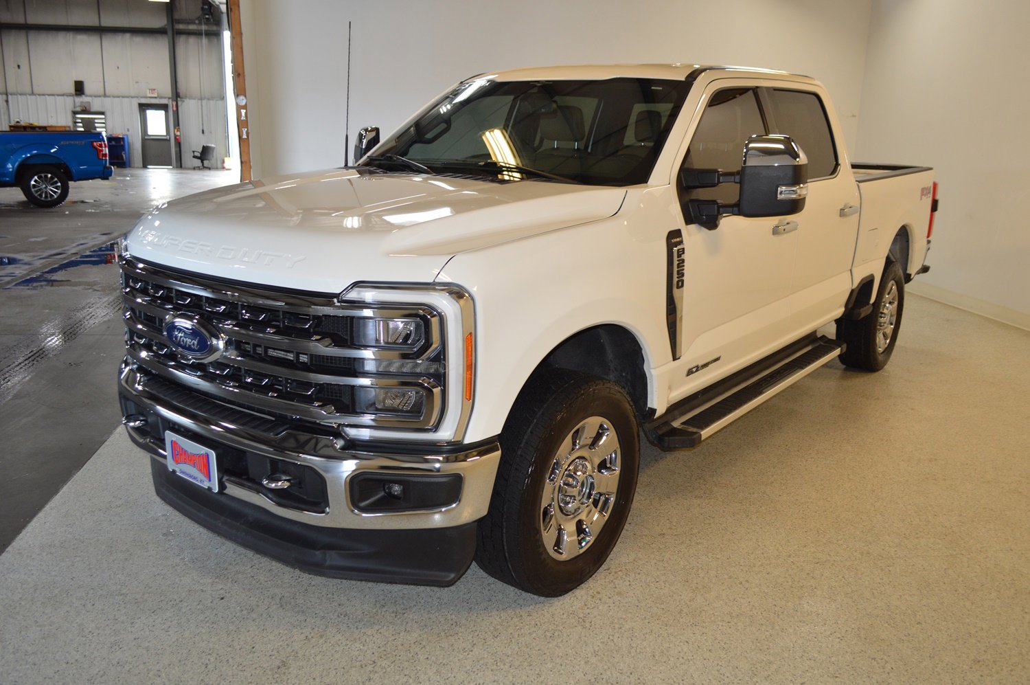 Used 2023 Ford F250 Lariat w/ Chrome Package image 7