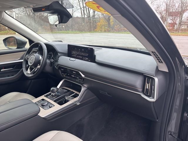 Used 2025 MAZDA CX-90 3.3 Turbo w/ Preferred Package image 12