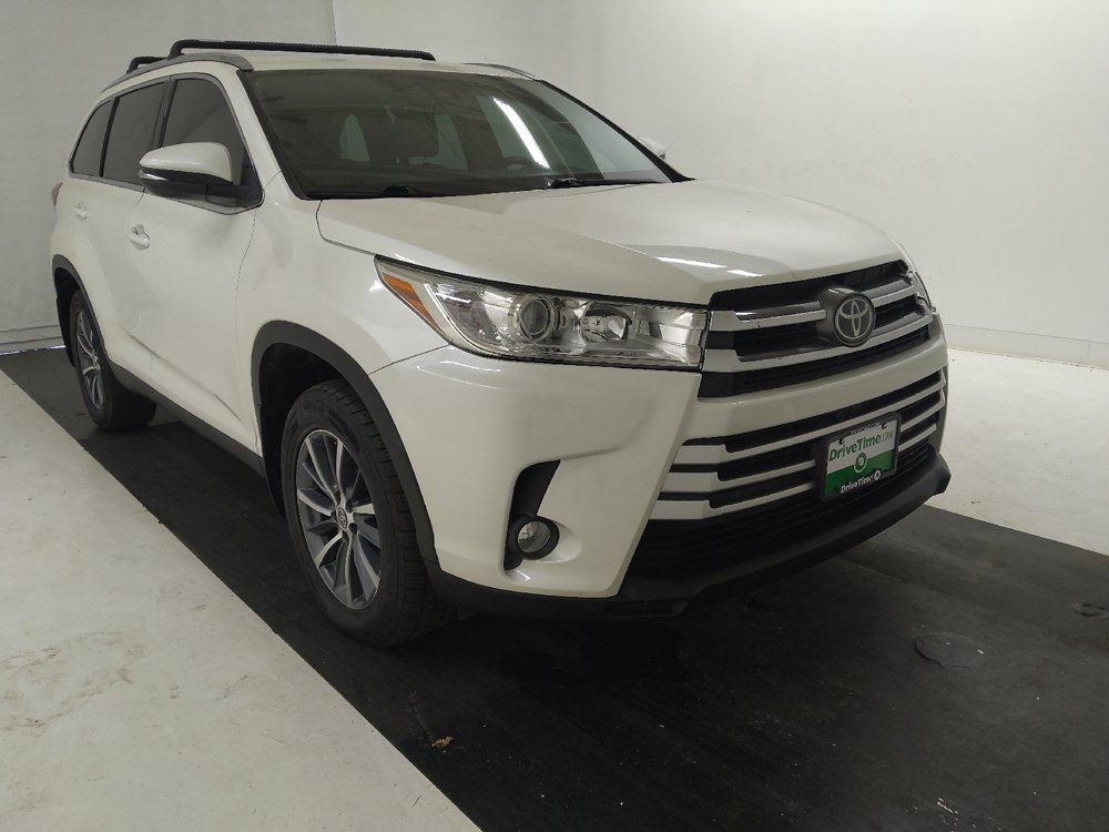 Used 2019 Toyota Highlander XLE FWD image 13