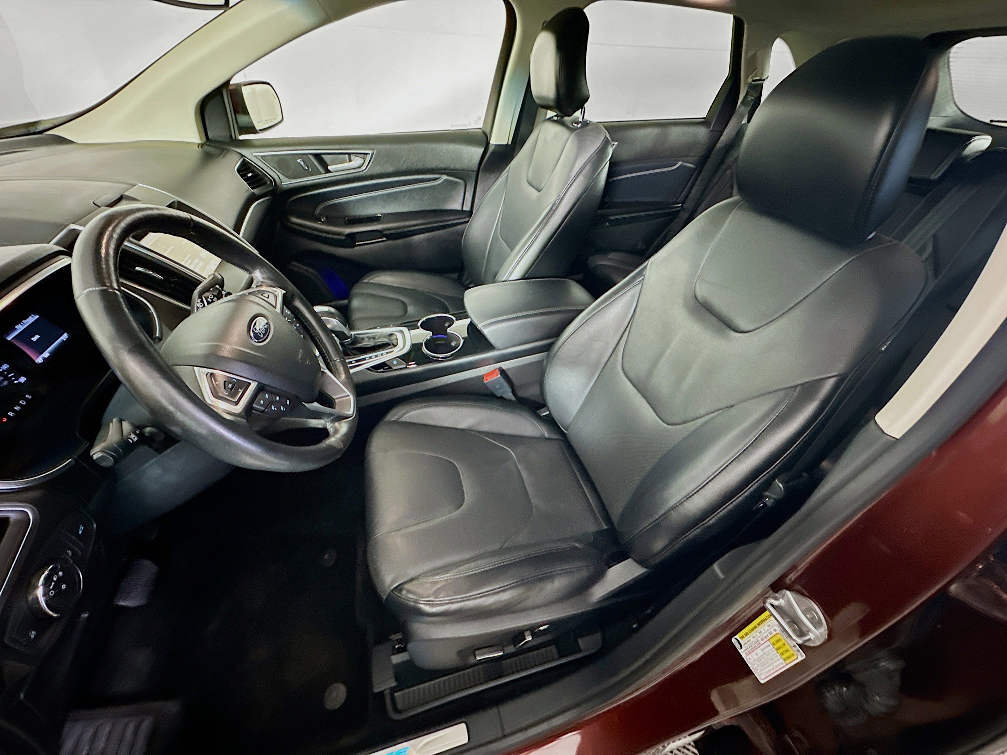 Used 2015 Ford Edge Titanium w/ Equipment Group 302A AWD/4WD image 13