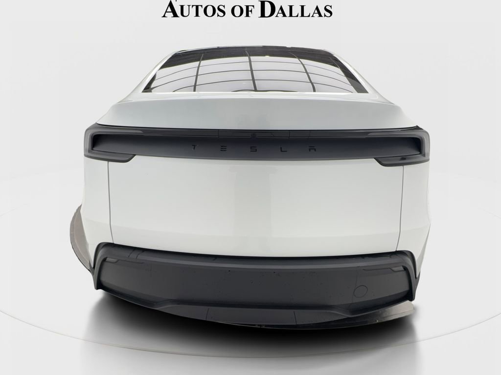 Used 2026 Tesla Model Y 2WD image 9