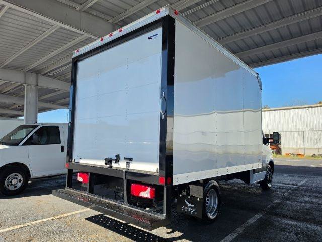 Used 2024 Mercedes-Benz Sprinter 3500 image 5