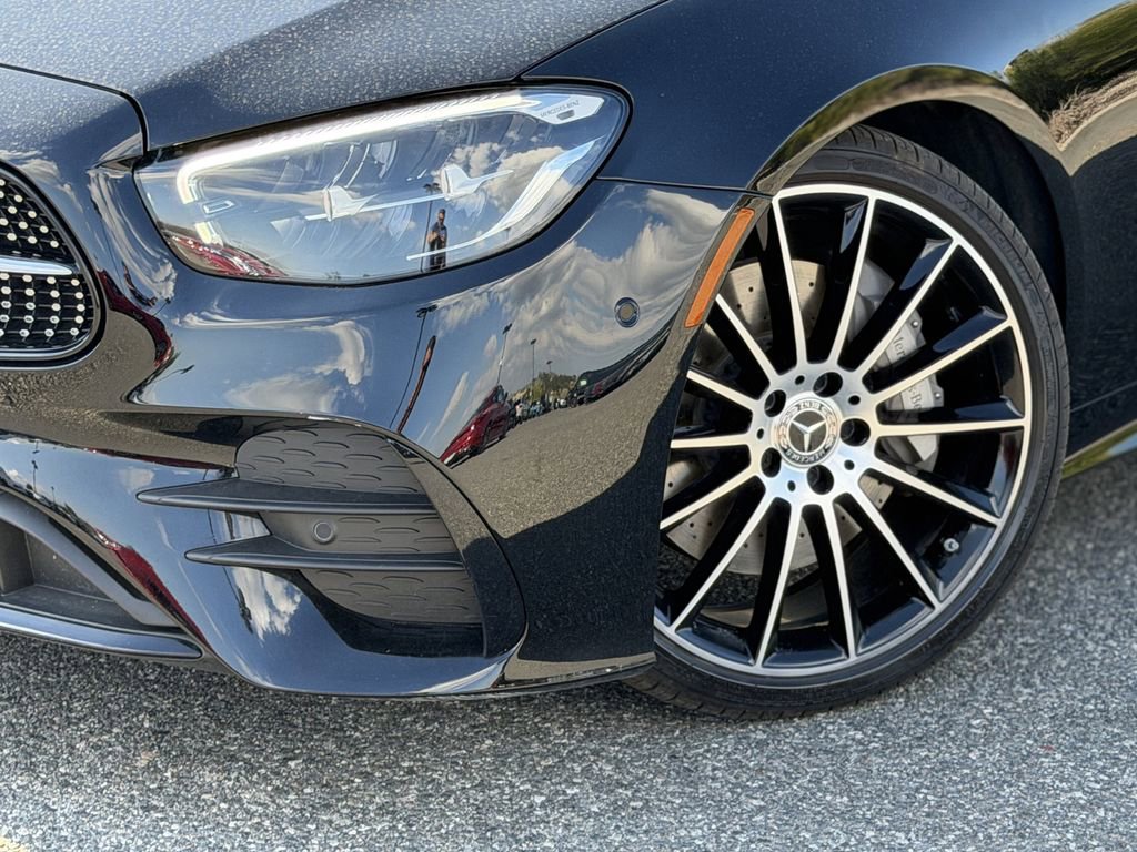 Used 2023 Mercedes-Benz E 450 Cabriolet image 4