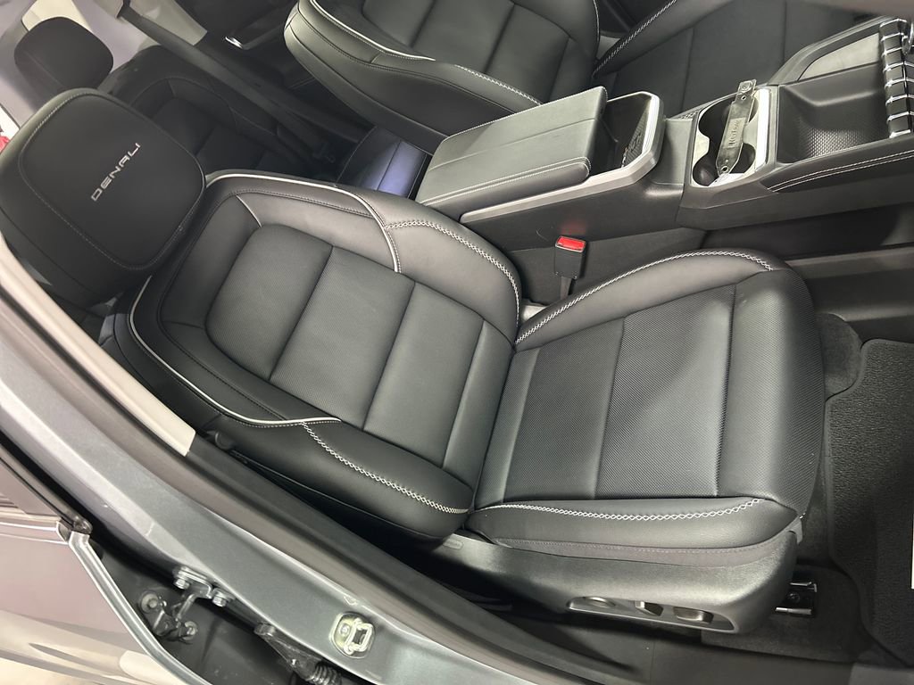 New 2026 GMC Terrain Denali image 24