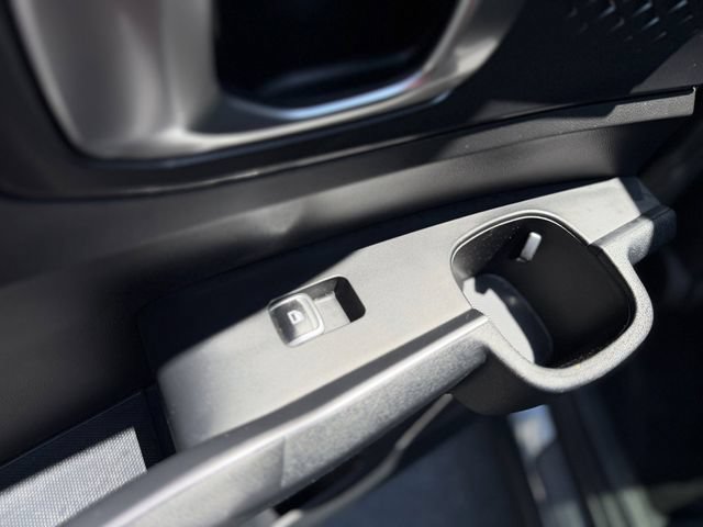 Used 2024 Kia Sorento S w/ Panoramic Sunroof Package FWD image 27