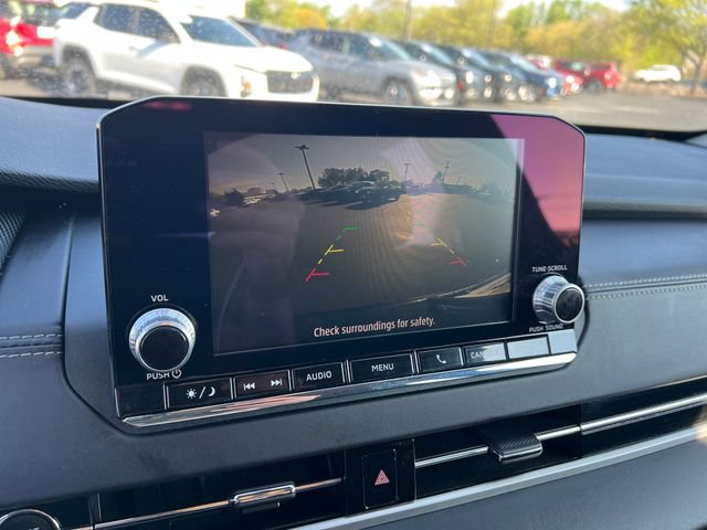Used 2024 Mitsubishi Outlander ES AWD/4WD image 19