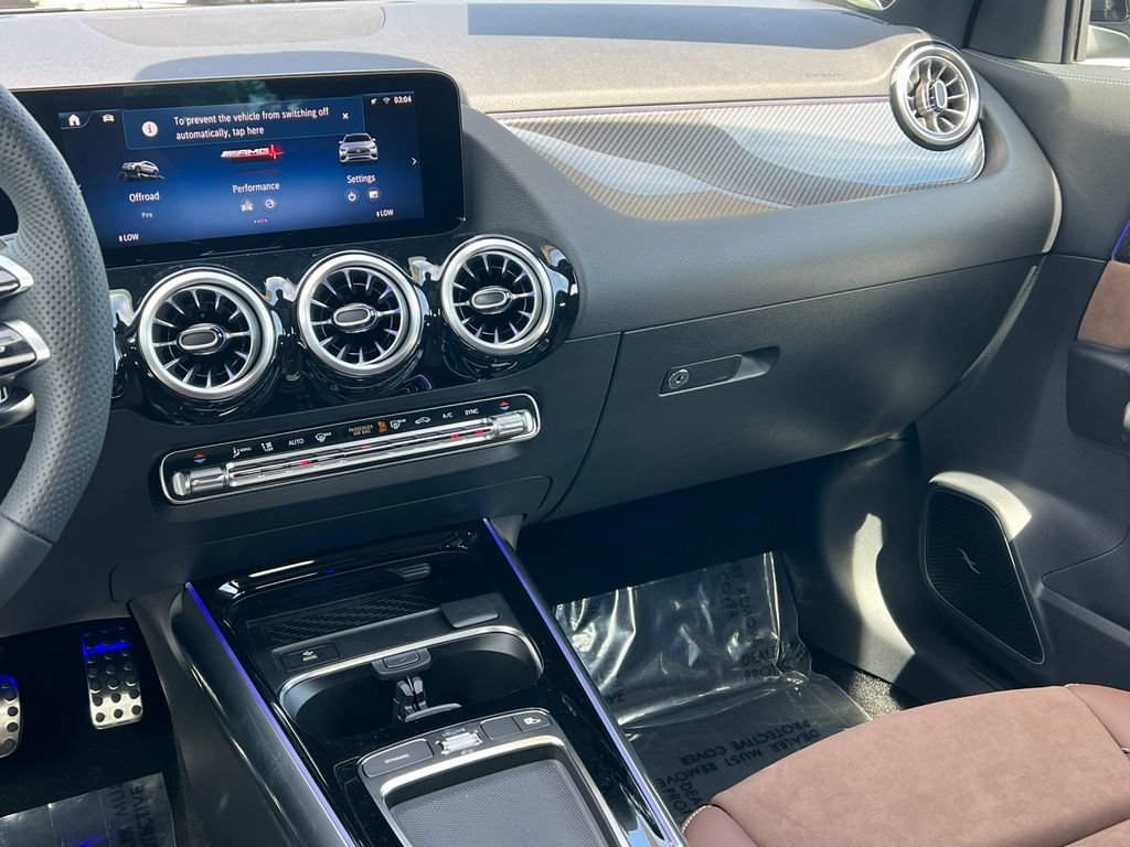 New 2026 Mercedes-Benz GLA 35 AMG 4MATIC image 36