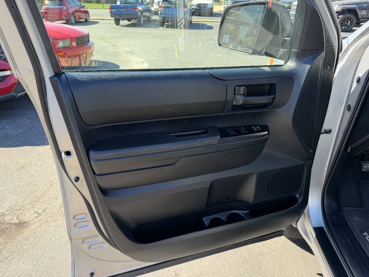 Used 2014 Toyota Tundra SR RWD image 10