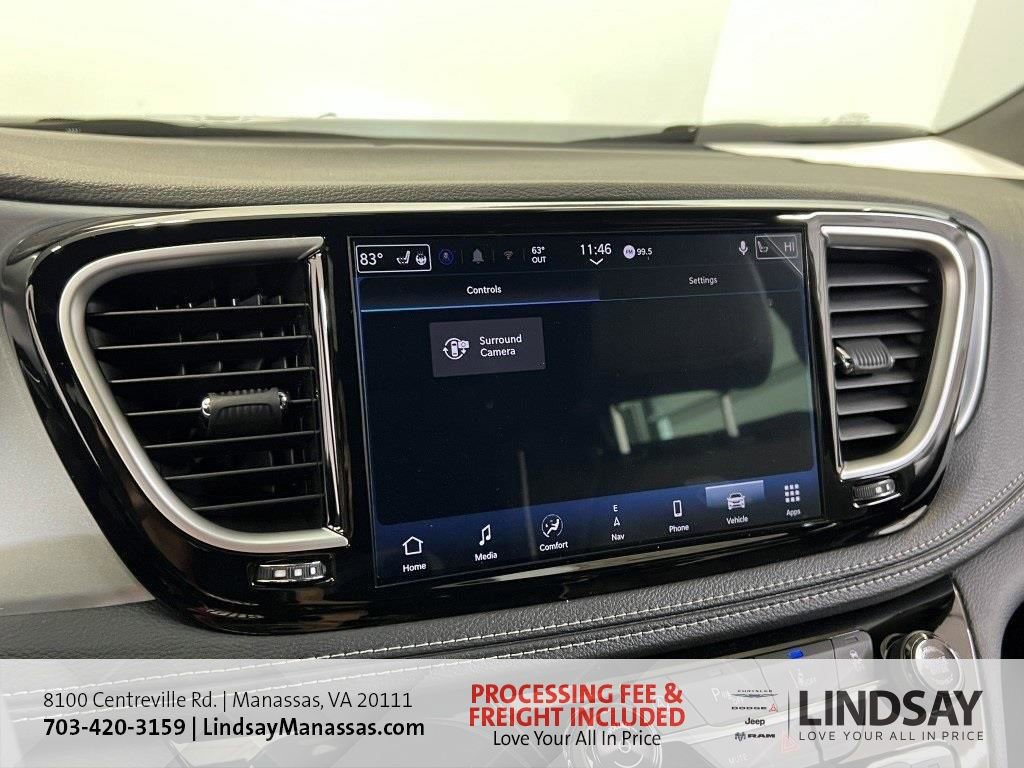 New 2026 Chrysler Pacifica Limited w/ S Appearance Package AWD/4WD image 42