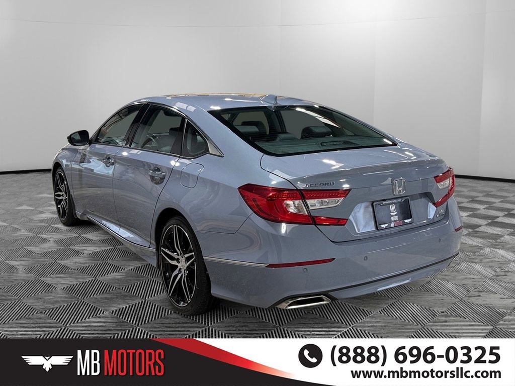 Used 2022 Honda Accord Touring image 6