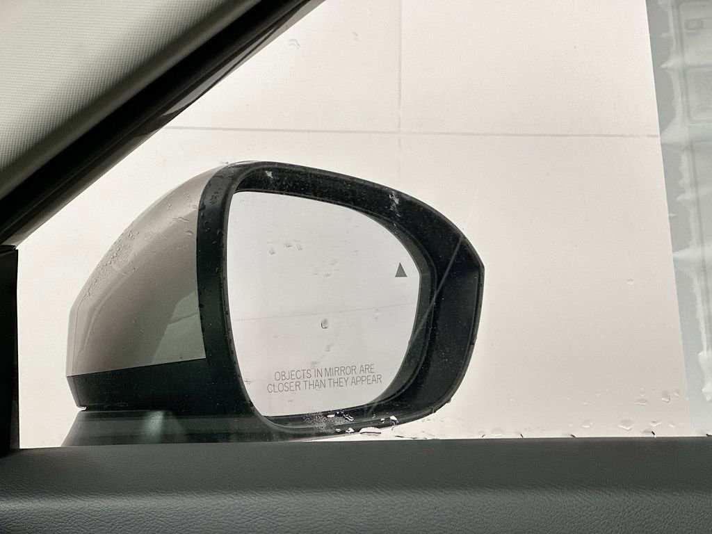 New 2026 Nissan Rogue Platinum image 25