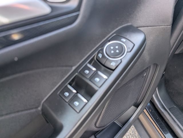 Used 2023 Ford Escape ST-Line w/ Tech Pack #1 AWD/4WD image 11