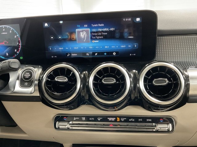 Used 2020 Mercedes-Benz GLB 250 4MATIC image 26