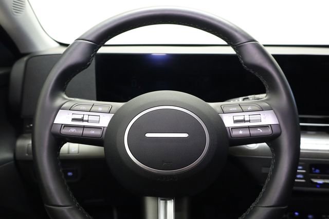 Used 2025 Hyundai Kona SEL image 12