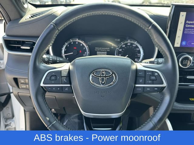 Used 2024 Toyota Highlander XSE AWD/4WD image 12