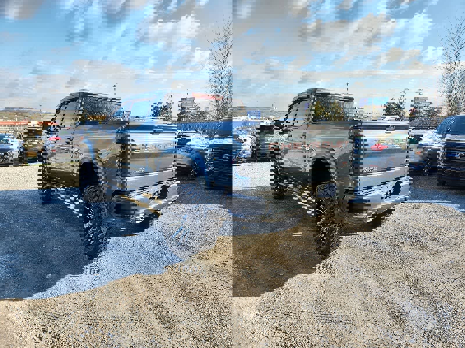 Used 2021 Chevrolet Silverado 1500 RST w/ Z71 Off-Road Package image 3