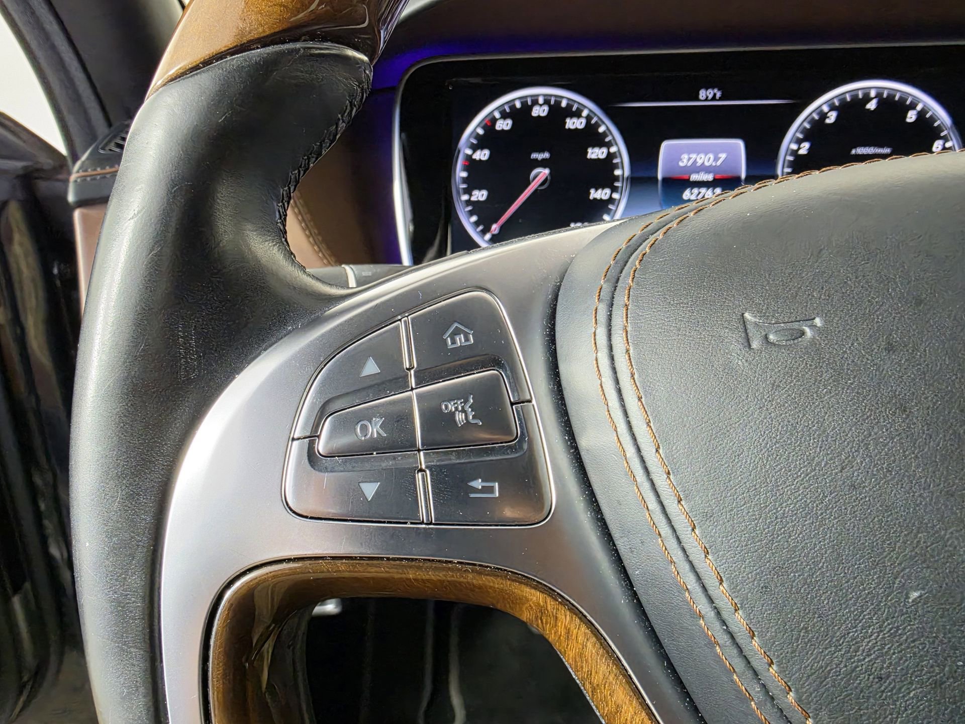 Used 2016 Mercedes-Benz Maybach S 600 image 24