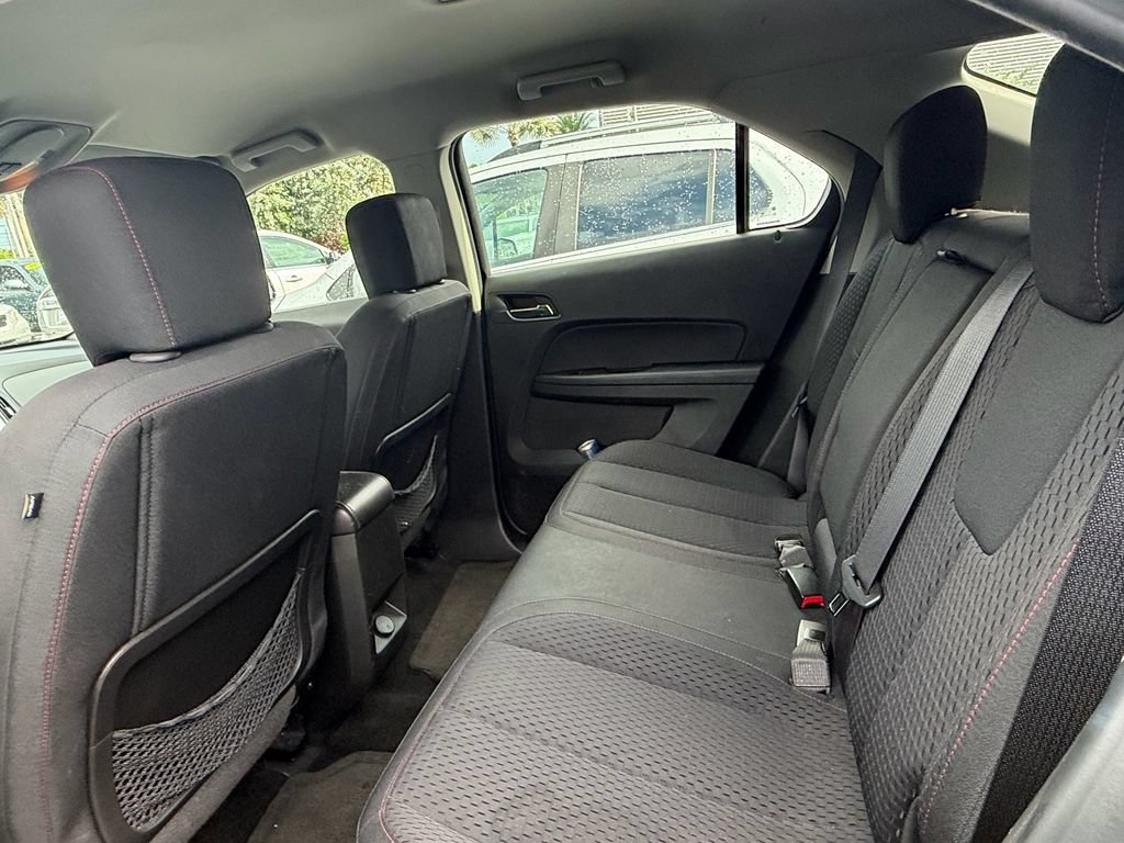 Used 2015 Chevrolet Equinox LS FWD image 9