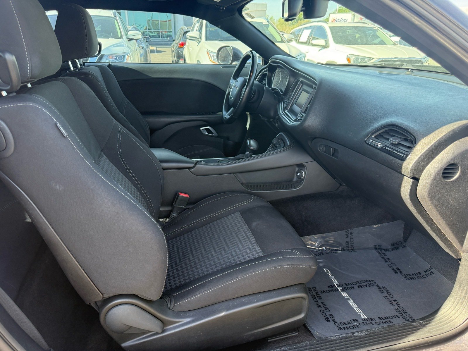 Used 2016 Dodge Challenger SXT RWD image 24