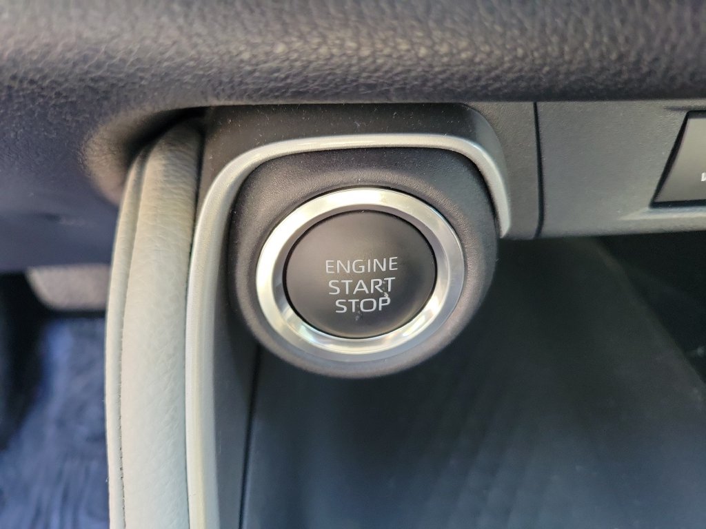 Used 2025 Toyota Grand Highlander FWD image 40