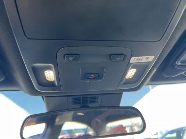 Used 2025 Toyota Camry SE image 25