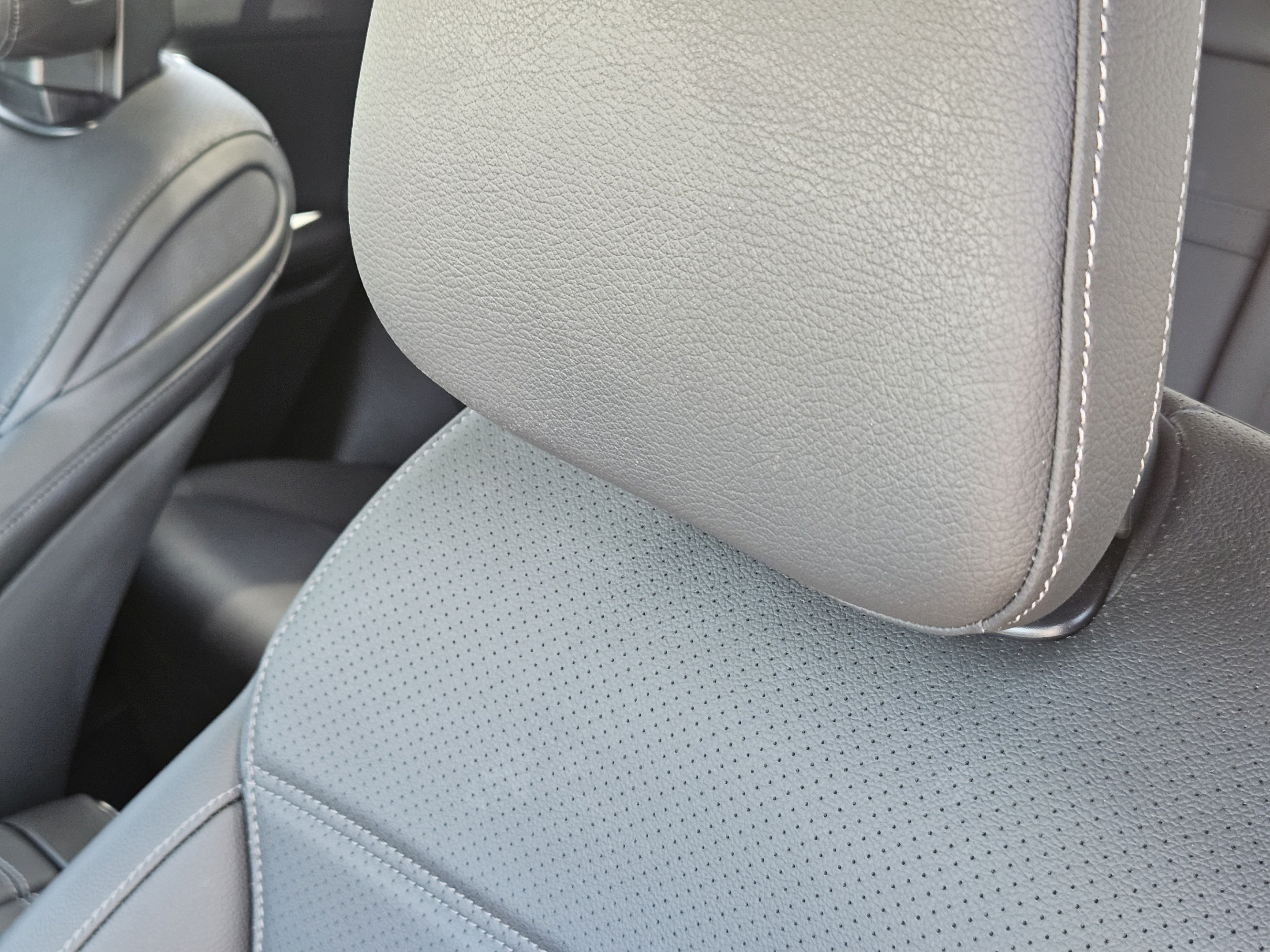 Certified 2026 Mercedes-Benz GLC 300 4MATIC image 7