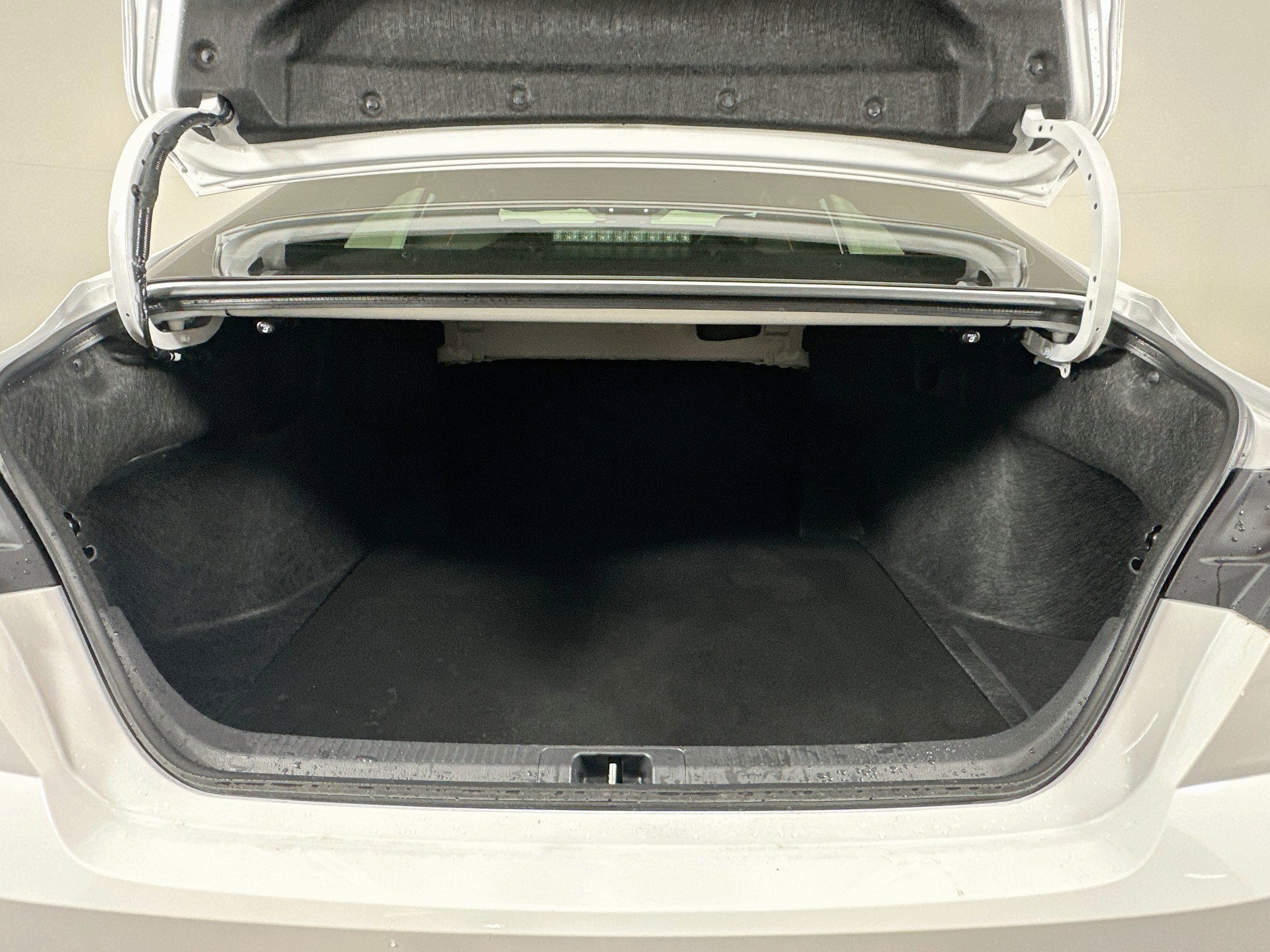 Used 2026 Toyota Camry SE FWD image 27