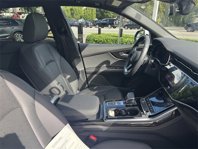 Certified 2024 Audi Q8 Premium Plus image 32