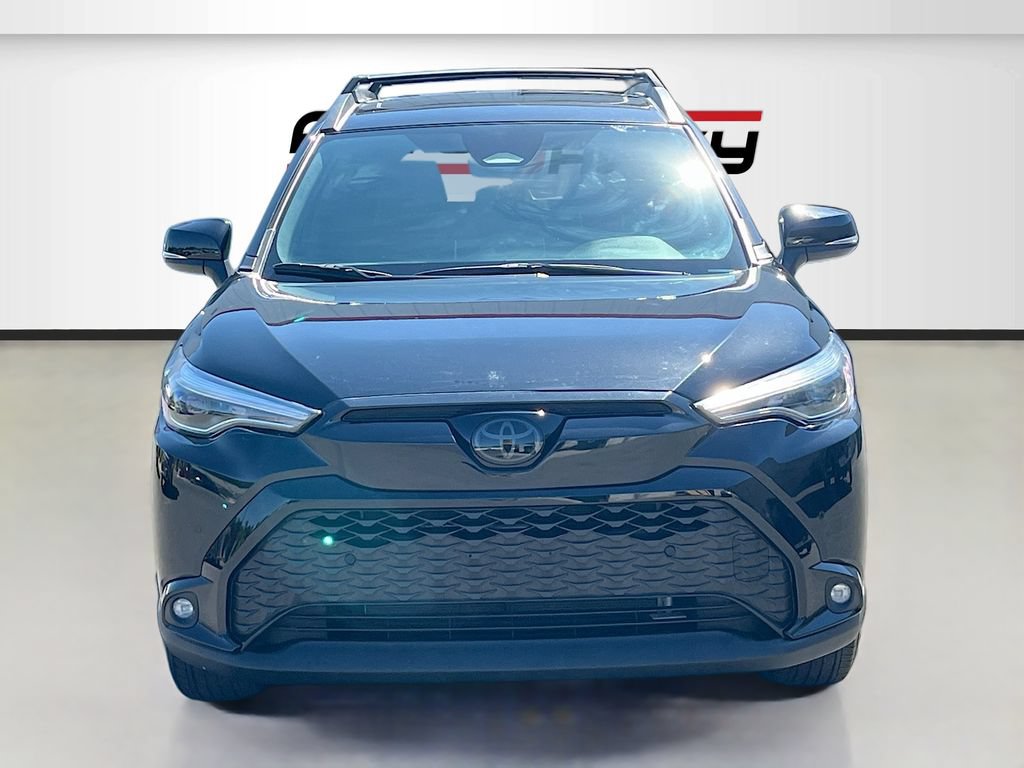 Used 2024 Toyota Corolla Cross AWD Hybrid w/ Convenience Package image 2