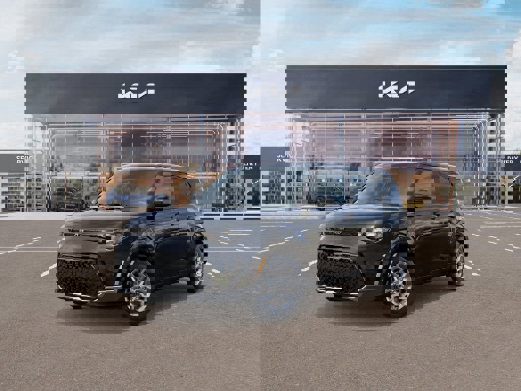 New 2025 Kia Soul LX image 1