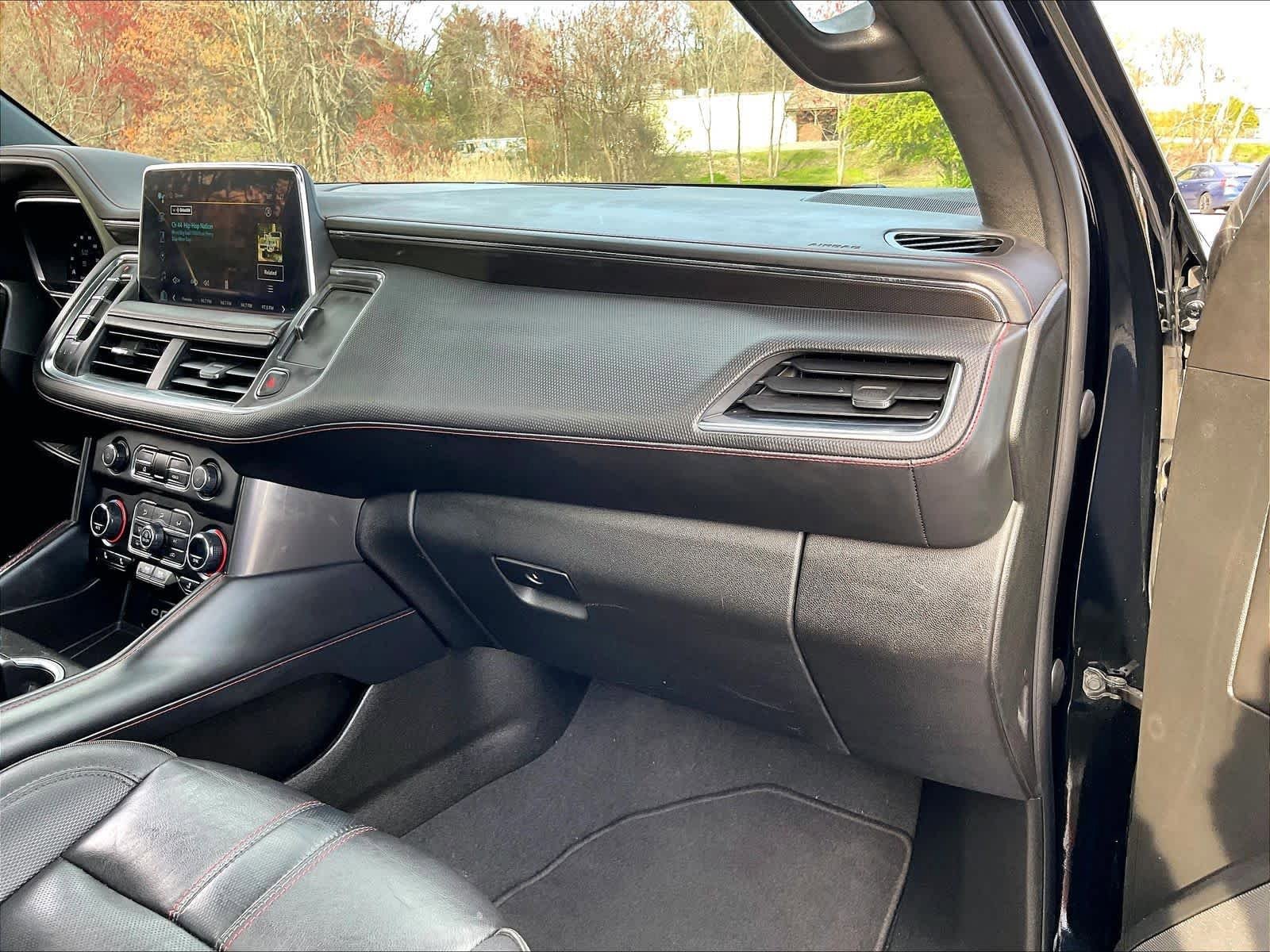 Used 2023 Chevrolet Tahoe RST w/ Luxury Package AWD/4WD image 13